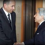 El primer ministro esloveno cumplimenta al Emperador